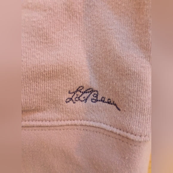 Medium L.L. Bean Vintage Pink Graphic Sweatshirt - Picture 4 of 12